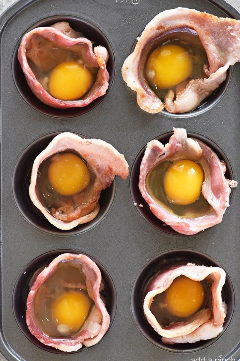 Bacon Baked Eggs